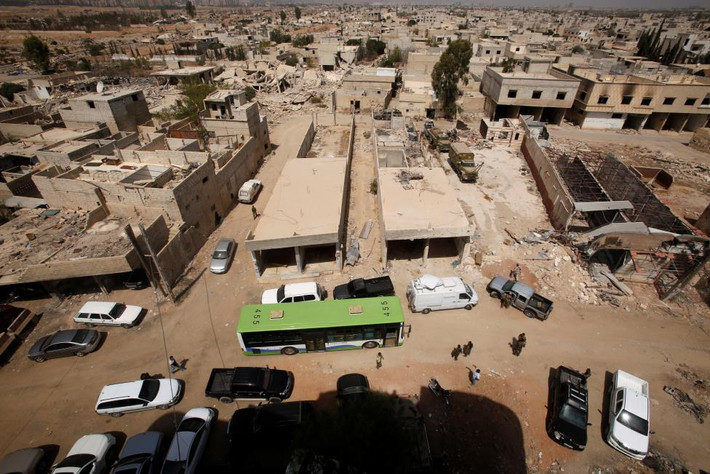 Thị trấn Daraya nhìn từ trên cao. Ảnh: Reuters.