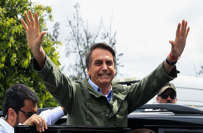 Được biết, ông Jair Bolsonaro sinh ngày 21/3/1955 tại thị trấn Glicério, São Paulo, phía đông nam Brazil, trong một gia đình có cha mẹ đều là người gốc Italy. Ảnh: Axios.