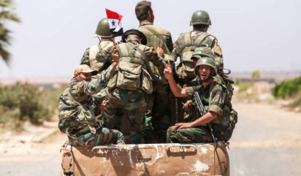 Trong diễn biến khác trên chiến trường Syria, Al Masdar News dẫn nguồn tin trong Quân đội Syria cho biết, các tay súng phiến quân vẫn chưa rút khỏi vùng đệm phi quân sự tại tỉnh Idlib sáng 1/10. Ảnh: FNA.