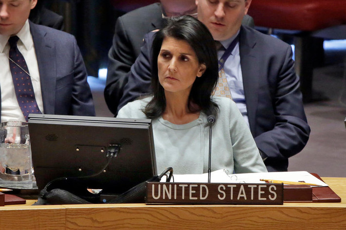 Tuy nhiên, bà Haley nhấn mạnh rằng bà sẽ vẫn trung thành với Tổng thống Trump và giúp nâng cao ảnh hưởng của Mỹ trên trường quốc tế. Ảnh: BI.