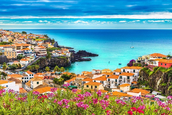 Theo Insider, đây là lần thứ 7 trong 8 năm qua, World Travel Awards bình chọn quần đảo Madeira là đảo tuyệt vời nhất Châu Âu. (Nguồn ảnh: Insider)