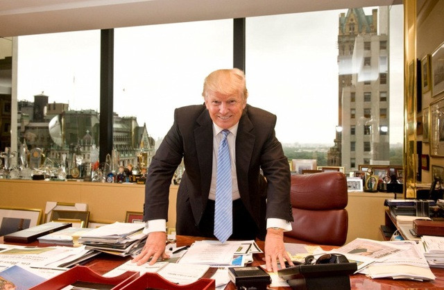 Tháp Trump (Trump Tower), được xây dựng vào năm 1983, là một trong những tài sản mang tính biểu tượng nhất của Tổng thống Trump. Ảnh: SCMP.