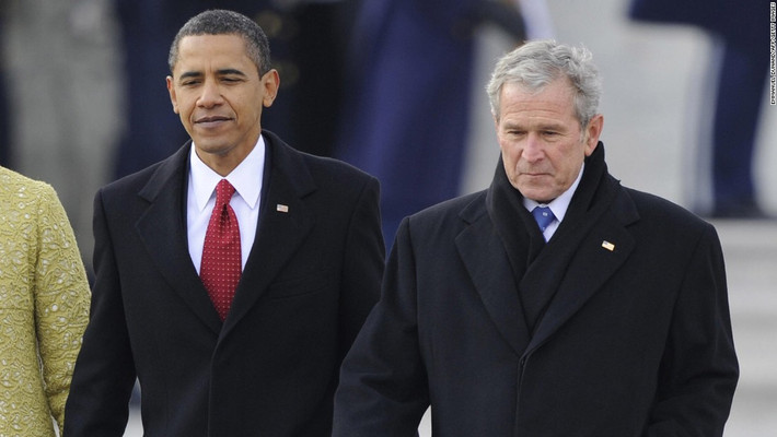 Sau đó, đoàn xe hướng tới Nhà Trắng, nơi ông Obama và ông Biden cùng uống cà phê với Tổng thống sắp mãn nhiệm George W. Bush và Phó tổng thống Dick Cheney lúc 09h55 cùng ngày (giờ Washington). Ảnh: CNN.