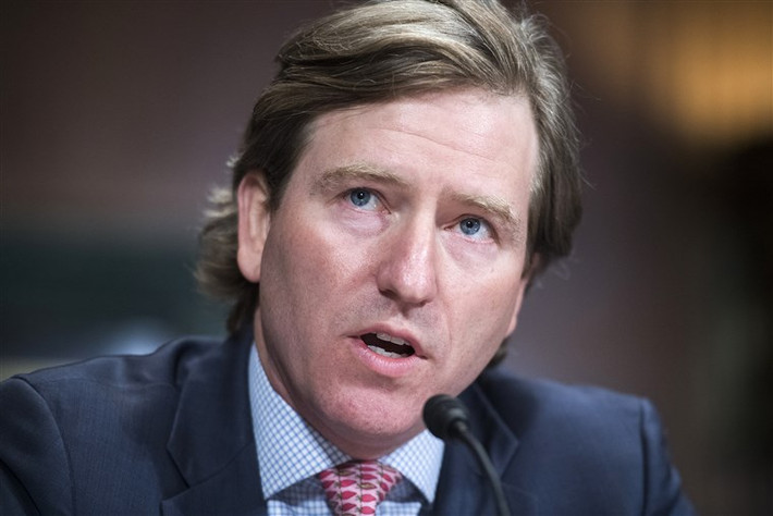 Theo CNN, Giám đốc CISA Chris Krebs trước đó khẳng định "không có bằng chứng cho thấy bất kỳ hệ thống bỏ phiếu nào xóa hoặc làm mất phiếu bầu, thay đổi phiếu bầu hoặc xâm phạm phiếu bầu theo bất kỳ cách nào". Ảnh: NBC News.