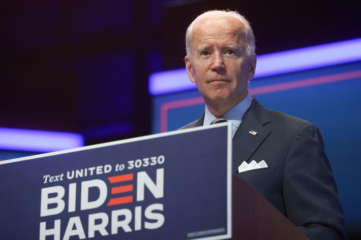 Đài CNN dẫn nguồn tin từ các trợ lý của ông Joe Biden cho biết ông đang xem xét các ứng cử viên tiềm năng cho nội các của mình. Các vị trí trong nội các của ông Biden được dự đoán sẽ bao gồm những người có quan điểm "diều hâu" lẫn ôn hòa.