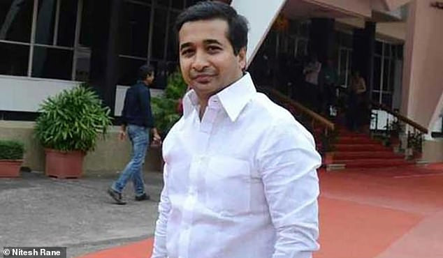 Nitesh Rane, một thành viên của Hội đồng Lập pháp Ấn Độ (MLA), đã chia sẻ video trên Twitter kèm theo chú thích: "Tại bệnh viện Sion, các bệnh nhân đang nằm ngủ cạnh thi thể. Chính quyền gì đây! Rất đáng xấu hổ".