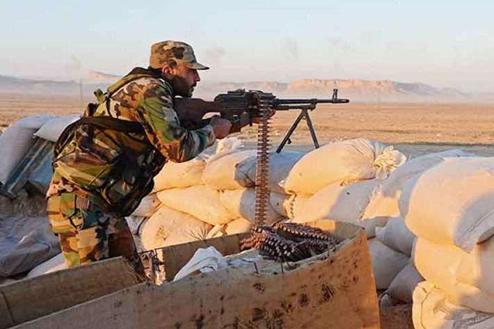 "Lực lượng chính phủ Damascus đã đưa quân vào thị trấn Mazrib nhằm bắt giữ các tay súng phiến quân đã sát hại 8 binh sĩ Syria hồi đầu tuần", AMN đưa tin. Ảnh: AMN.