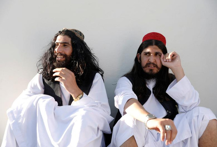 Trước đó, ngày 24/5, phiến quân Taliban bất ngờ đề xuất ngừng bắn 3 ngày nhân dịp lễ Eid Al-Fitr.