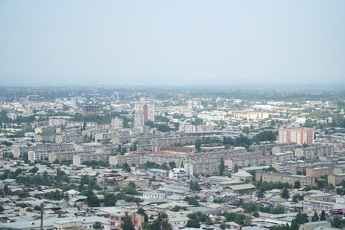 Thành phố Osh của Kyrgyzstan có lịch sử hơn 3.000 năm. Chợ Jayma Bazaar trong thành phố này là một trong những khu chợ lớn nhất ở Trung Á. Ảnh: Wikipedia.