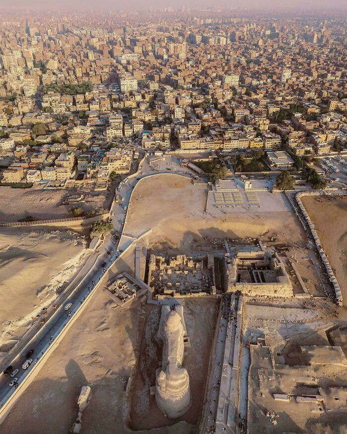 Khu dân cư đông đúc tại Giza, Ai Cập.