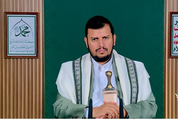 Sau khi Mỹ mở cuộc không kích dữ dội nhằm vào lực lượng Houthi ở Yemen cuối tuần qua, thủ lĩnh phong trào này là Sayyed Abdul Malik al-Houthi (ảnh) đe dọa sẽ có hành động quân sự trực tiếp nhằm vào Hải quân Mỹ. Ảnh: MNA.