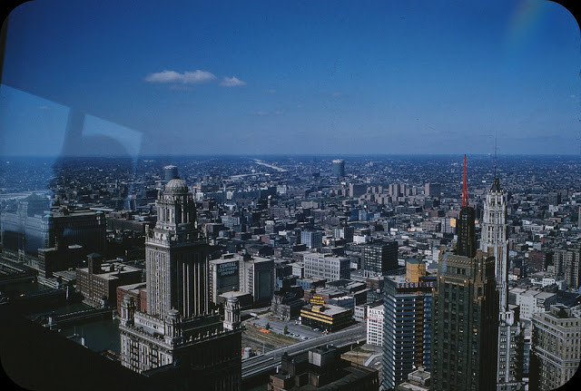 Thành phố Chicago phát triển hồi những năm 1960 nhìn từ trên cao.