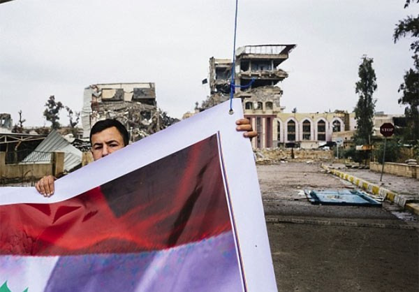 Được biết, sau khi giành chiến thắng ở Đông Mosul, quân đội Iraq tiếp tục tiến đánh phiến quân IS ở khu vực phía tây bắc thành phố này.
