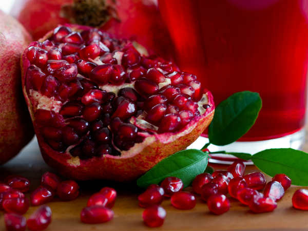 5. Lựu: Theo một nghiên cứu, vỏ của quả lựu chứa các chất chống oxy hóa như flavonoid, anthocyanin và axit phenolic cao hơn so với hạt và áo hạt. Vỏ quả lựu có tác dụng chống ung thư, chống thoái hóa thần kinh, điều hòa miễn dịch và chống loãng xương.