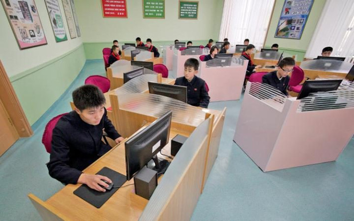 Lớp học máy tính.