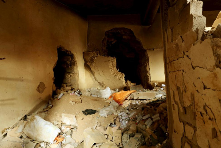 Cảnh đổ nát trong hầm ngầm ở Sinjar, Iraq, ngày 1/12/2016.