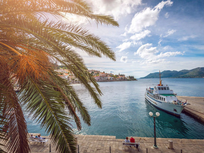 Korcula của Croatia nổi tiếng với loại rượu trắng đặc biệt.