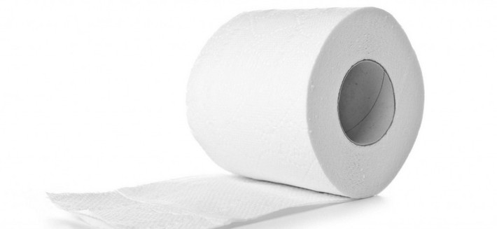 Trong khoảng thời gian Thế chiến II, binh sĩ Anh chỉ nhận được 3 tờ giấy vệ sinh mỗi ngày, trong khi binh sĩ Mỹ được cấp 22 tờ. Điều đó có nghĩa là binh sĩ Anh chỉ có 2 cuộn giấy vệ sinh mỗi năm.