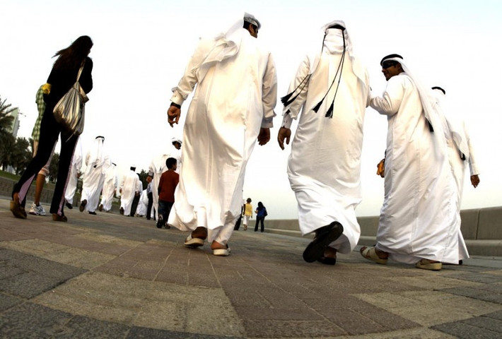 Gần 47,5% người dân của Các Tiểu vương quốc Ả-rập Thống nhất (UAE) bị thừa cân, có chỉ số BMI từ 25 đến 30. Mặt khác, 13% dân số UAE mắc chứng béo phì.
