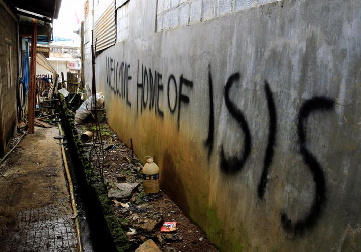 Nguồn tin cho hay, ngày 13/6, quân đội Philippines cho biết, nhóm khủng bố Maute có liên hệ với phiến quân IS hiện chiếm đóng khoảng 20% diện tích thành phố Marawi.