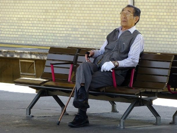 Theo nghiên cứu của nhà sinh học phân tử Bertrand Jordan, tuổi thọ trung bình của những người sống sót trong vụ ném bom Hiroshima và Nagasaki chỉ ít hơn vài tháng so với những người không bị phơi nhiễm phóng xạ. Ảnh: L25.
