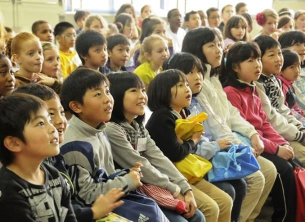 Không có sự khác biệt về sức khỏe hoặc tỷ lệ biến đổi gen ở con cái những người sống sót trong vụ ném bom nguyên tử Hiroshima và Nagasaki. Ảnh: L25.