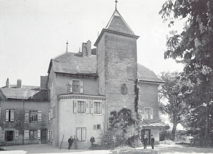 Được biết, Château du Rosey được xây dựng vào thế kỷ 14. Ảnh: BI.