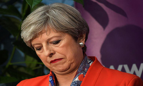 Trong cuộc bầu cử Anh ngày 8/6, Đảng Bảo thủ của Thủ tướng Anh Theresa May đã không thể đạt được mục tiêu quá bán là 326 ghế cần thiết để tự thành lập chính phủ. Được biết, với 647 trong tổng số 650 ghế đã được công bố, đảng của Thủ tướng May chỉ giành được 316 ghế.