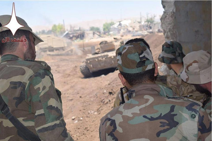 Mục tiêu trước mắt của quân đội Syria là cắt đứt toàn bộ đường tiếp vận của lực lượng thánh chiến về phía quận Jobar, phía đông thủ đô Damascus. Ảnh: AMN.