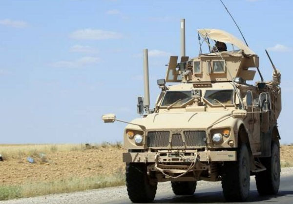 Theo FNA, những chiếc xe Humvee đó được trang bị các thiết bị liên lạc và bom. Ảnh FNA.