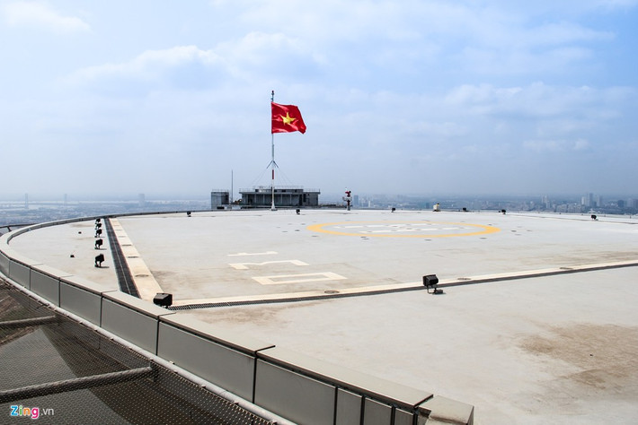 Bãi đỗ trực thăng được cho là điểm nhấn của tòa nhà đồng thời là yếu tố thu hút các doanh nghiệp lựa chọn với phương thức di chuyển mới, khẳng định đẳng cấp doanh nhân.