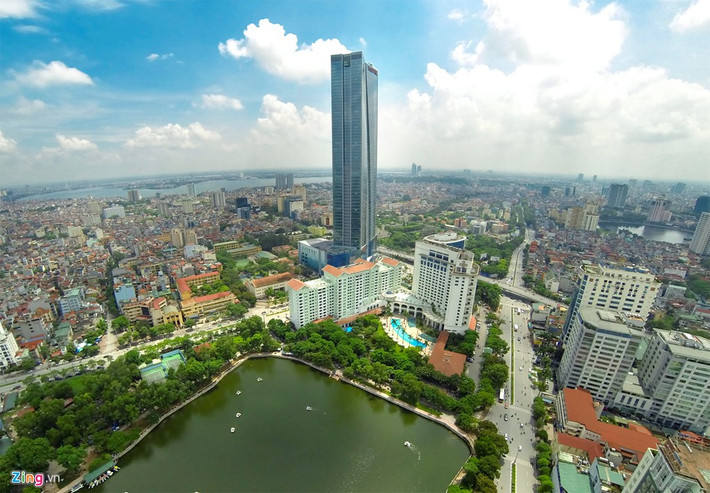 Lotte Center Hanoi là dự án xây dựng tòa chọc trời cao thứ 2 Việt Nam trên đất Hà Nội của Lotte. Công trình khởi công năm 2009, vận hành vào tháng 9/2014. Tổng vốn đầu tư xây dựng Lotte Center Hanoi là 500 triệu USD. Diện tích mặt bằng là 14.094 m2 với 5 tầng hầm, 65 tầng nổi gồm trung tâm thương mại, giải trí, khu văn phòng cho thuê và khách sạn.