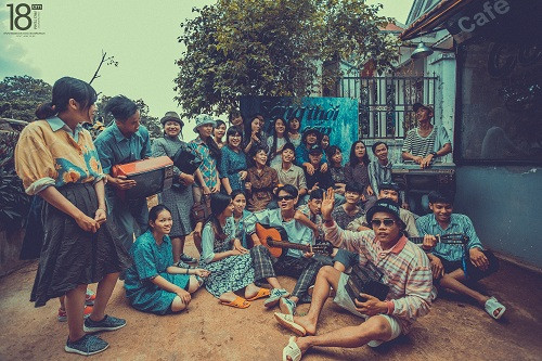 Đây cũng là lời chúc đến những thành viên trong lớp sẽ hoàn thành tốt những kỳ thi sắp tới và mãi nhớ về nhau. Ảnh: Văn Thịnh