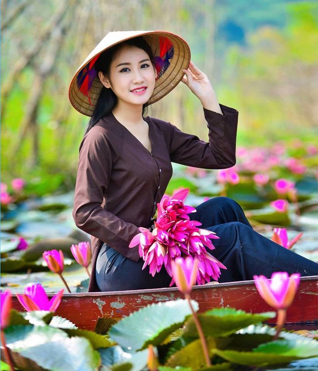 Khung cảnh tuyệt đẹp này là ở Suối Yến (Chùa Hương - Hà Nội).