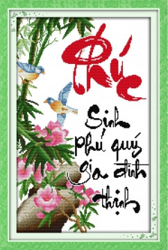 2. Tranh thư phápTranh thư pháp được rất nhiều gia đình Việt ưa chuộng. Tuy nhiên, chọn tranh thư pháp để trang trí nhà đẹp vào dịp tết Đinh Dậu 2017 này cũng phải phải hợp với mệnh của gia chủ. Bạn hãy tham khảo những chữ thư pháp có ý nghĩa gắn với mệnh của mình để chọn được bức tranh ưng ý nhất. Ví dụ trong ngũ hành, chữ “Phật” thuộc mệnh Thủy, mà mệnh của gia chủ hợp với mệnh Thủy, thì có thể chọn tranh chữ “Phật” để treo. Nếu treo đúng, gia đình sẽ gặp nhiều may mắn và luôn luôn thịnh vượng.