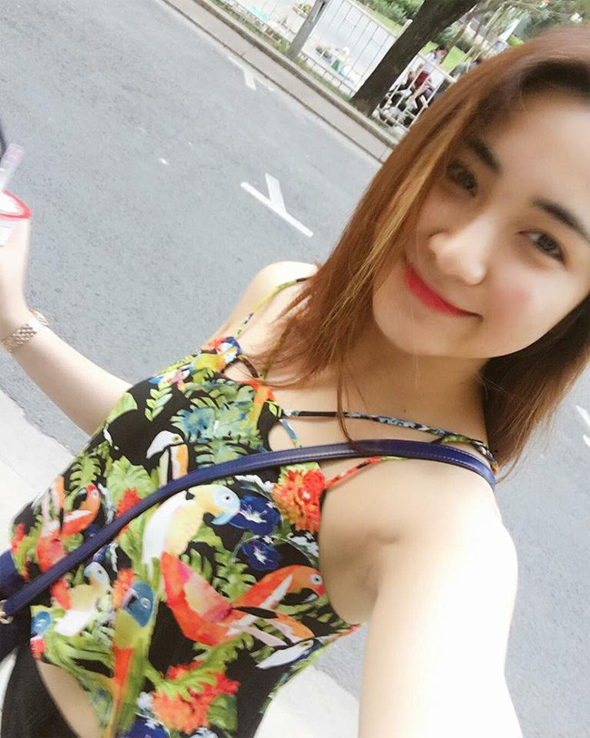 Chia sẻ về hình xăm với báo giới, nữ ca sĩ Hòa Minzy tâm sự: “Sự thật tôi đã xăm hình tên anh ấy (Nguyễn Công Phượng), đó là hình xăm cho sự ngưỡng mộ và chân thành”. Bên cạnh đó, cô khẳng định mình không bao giờ xóa hình xăm tên Công Phượng, và không ngại khi để lộ nó ra.