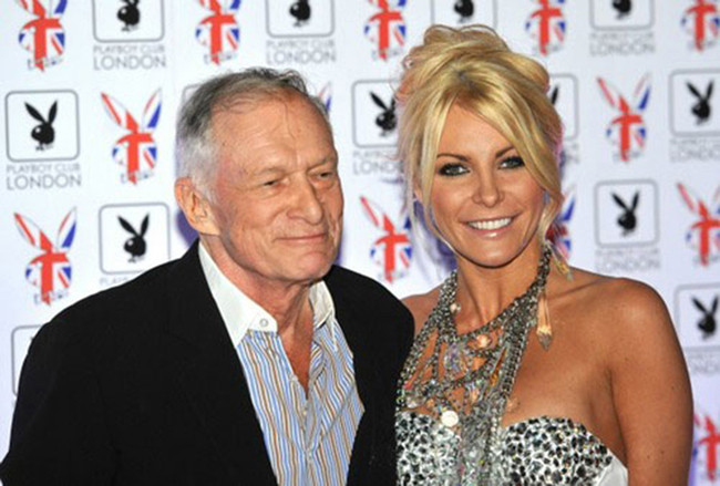Tháng 12/2012, cặp đôi tổ chức lễ cưới. Khi đó Hugh Hefner đã 86 tuổi, còn cô dâu của ông mới bước sáng tuổi 26. Hiện tại cả hai vẫn đang chung sống hạnh phúc. Ở tuổi 90, tỷ phú Hugh Hefner trông vẫn khỏe mạnh bên người vợ trẻ . Crystal Harris được biết tới như là một người mẫu, ca sĩ, DJ và nhân vật truyền hình có tiếng tại Mỹ.