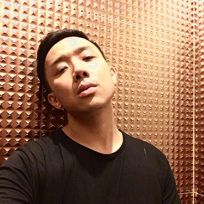 MC Trấn Thành "Lặng" khi Hari Won gặp sự cố tại Mỹ.
