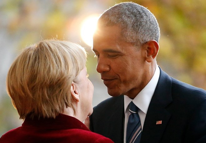 Tổng thống Mỹ Barack Obama và Thủ tướng Đức Angela Merkel gặp nhau lần cuối trước khi ông Obama rời Nhà Trắng hồi tháng 11 vừa qua. Hai nhà lãnh đạo đã phát triển một mối quan hệ vô cùng khăng khít trong suốt 8 năm vừa qua. Nguồn: Reuters