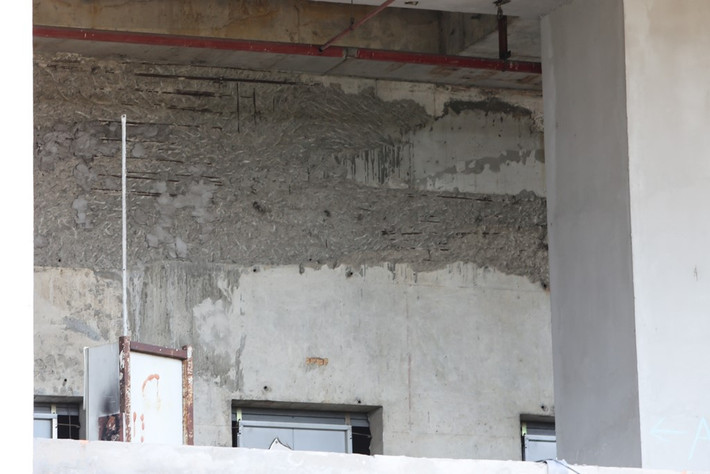 Các hạng mục khác cũng đang xuống cấp nghiêm trọng sau gần 5 năm không thi công.