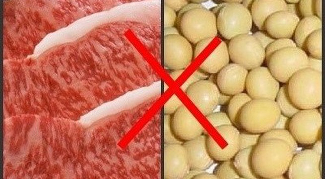 Cụ thể khi kết hợp chế biến đậu tương với thịt lợn trong cùng một món ăn, hàm lượng phốt pho trong đậu tương có khả năng làm giảm giá trị dinh dưỡng của thịt lợn, đặc biệt là khi thịt càng nạc.