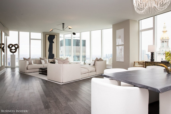 Căn hộ đắt đỏ trong bài có diện tích 432 m2, giá bán được chủ đầu tư đưa ra là 20 triệu USD.