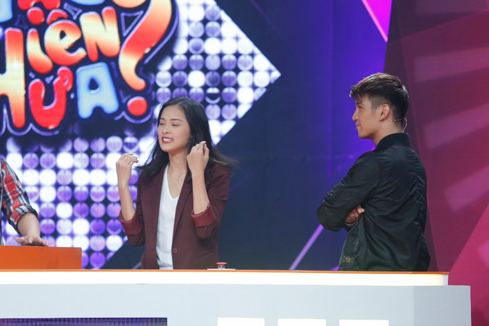 Tuần này, tập 7 “Ngạc Nhiên Chưa” sẽ chào đón sự góp mặt của người đẹp Hạ Vi - một gương mặt người mẫu trẻ.