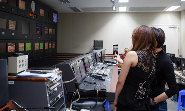 Mới đây, việc BTV Trúc Mai bất ngờ xin nghỉ việc tại VTV24 khiến nhiều người không khỏi bất ngờ.