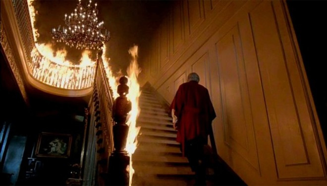 Biệt thự tại công viên Cheesman trong The Changeling (1980): Sau cái chết bi thương của vợ và con gái trong một tai nạn giao thông, nhà soạn nhạc John Russell vô cùng đau khổ và quyết định thuê một căn biệt thự cũ kỹ để bình tâm trở lại. Nhưng tại đó, linh hồn một đứa trẻ bị sát hại vẫn còn vương lại, nói cho John biết quá khứ kinh hoàng của ngôi nhà. The Changeling lấy cảm hứng từ một căn dinh thự ghê rợn nổi tiếng tại Colorado với những hiện tượng siêu nhiên kỳ lạ diễn ra liên tục và từng được xác nhận.