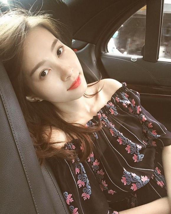 Ở mọi góc nhìn, "Thần tiên tỉ tỉ" vẫn có thể dễ dàng hạ gục người đối diện.