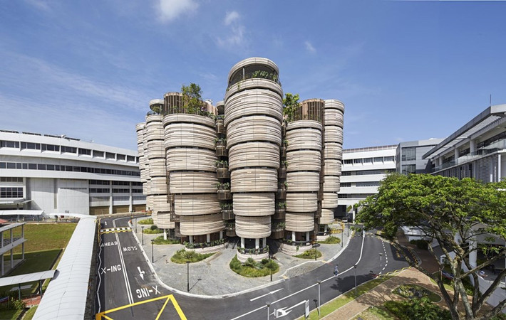 Đại học công nghệ Nanyang ở Singapore là một minh chứng cho thiết kế xanh hiện đại. (Nguồn: Techinsider)