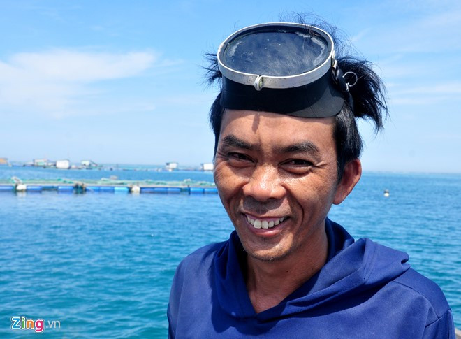 Theo ngư dân địa phương, dòng hải lưu vùng biển gần bờ Lý Sơn nước chảy liên tục nên thủy sản nuôi trồng phát triển nhanh. Sau 10 tháng nuôi, mỗi con cá bớp thu hoạch có thể đạt từ 7 đến 9 kg, tùy theo thời điểm, mỗi ký cá bớp có giá từ 100.000 đồng trở lên là có thể thu về lãi lớn.