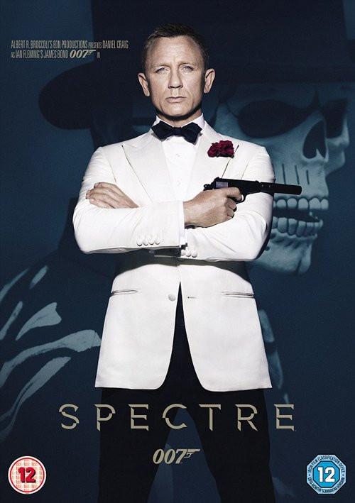 James Bond mang bí danh 007, là nhân vật điệp viên hư cấu người Anh được tạo ra bởi nhà văn Ian Fleming vào năm 1953 và sau đó, đi vào lòng người hâm mộ thông qua 12 cuốn tiểu thuyết, 2 tuyển tập và số lượng phim không đếm xuể. Daniel Craig là một trong những nam diễn viên may mắn được lựa chọn cho vai diễn – hình tượng mang tính huyền thoại này.