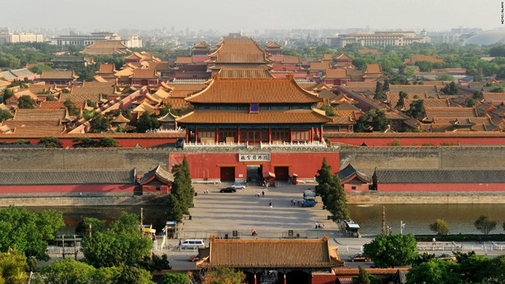 Bắc Kinh (Trung Quốc): Thủ đô của Trung Quốc đã đầu tư mạnh vào kiến trúc hiện đại suốt 2 thập kỷ qua, nhưng không tòa nhà mới nào có thể huy hoàng như khu vực di sản lịch sử của thành phố, bao gồm Tử Cấm Thành.